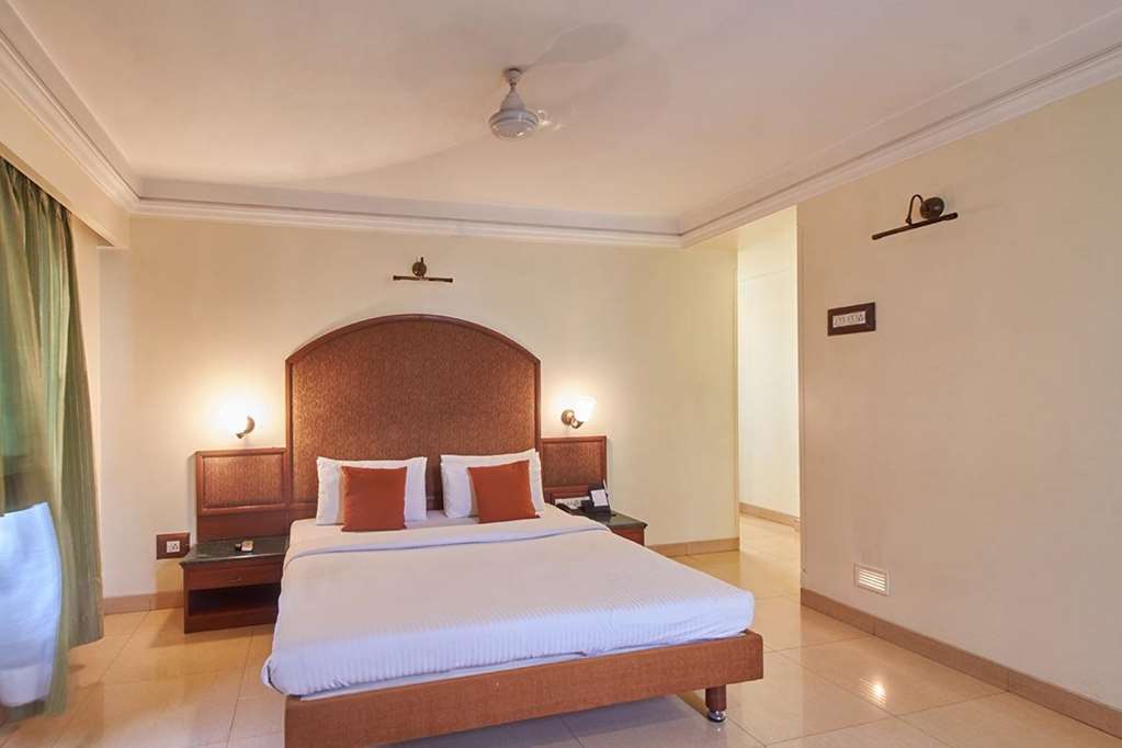 Hotel Srimaan Poona Kamer foto